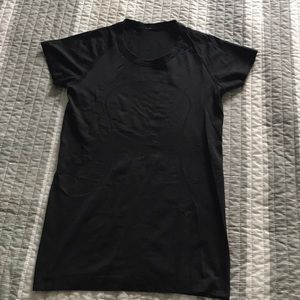 Lululemon Swiftly Tech T-shirt